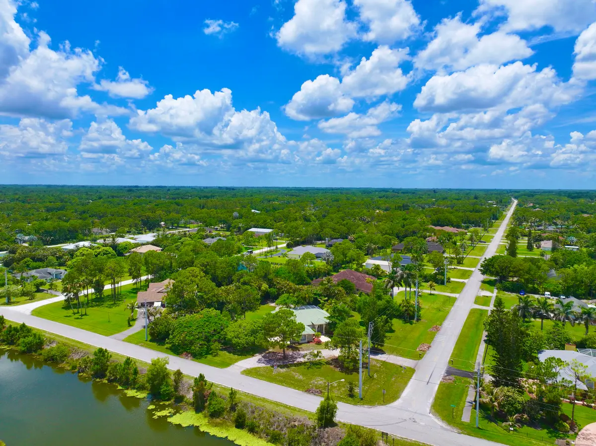 dji_fly_20260615_134148_0035_17815449381 at 12037 Temple Boulevard, The Acreage