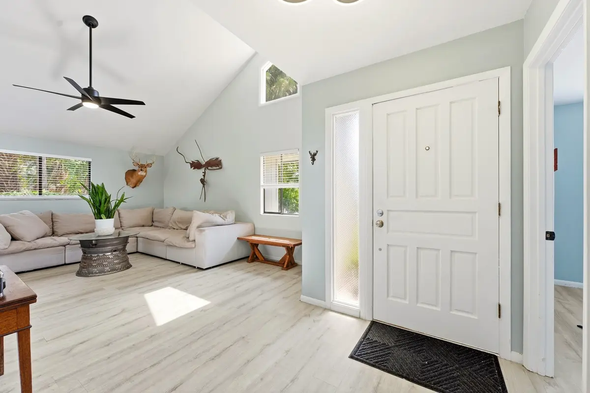 05_dsc03618 at 5909 Hickory Drive, Fort Pierce