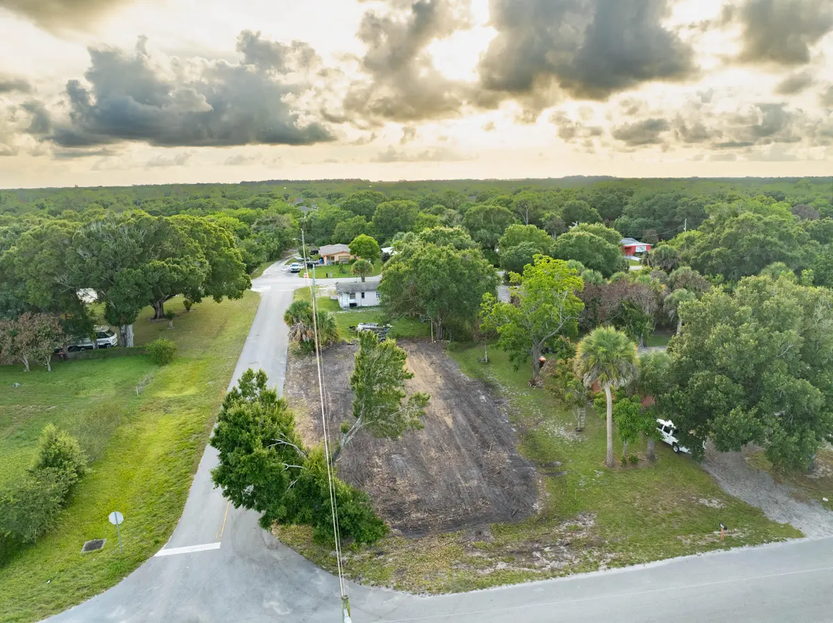 New Home in Vero Beach For Sale at 4805 34th Avenue, Vero Beach