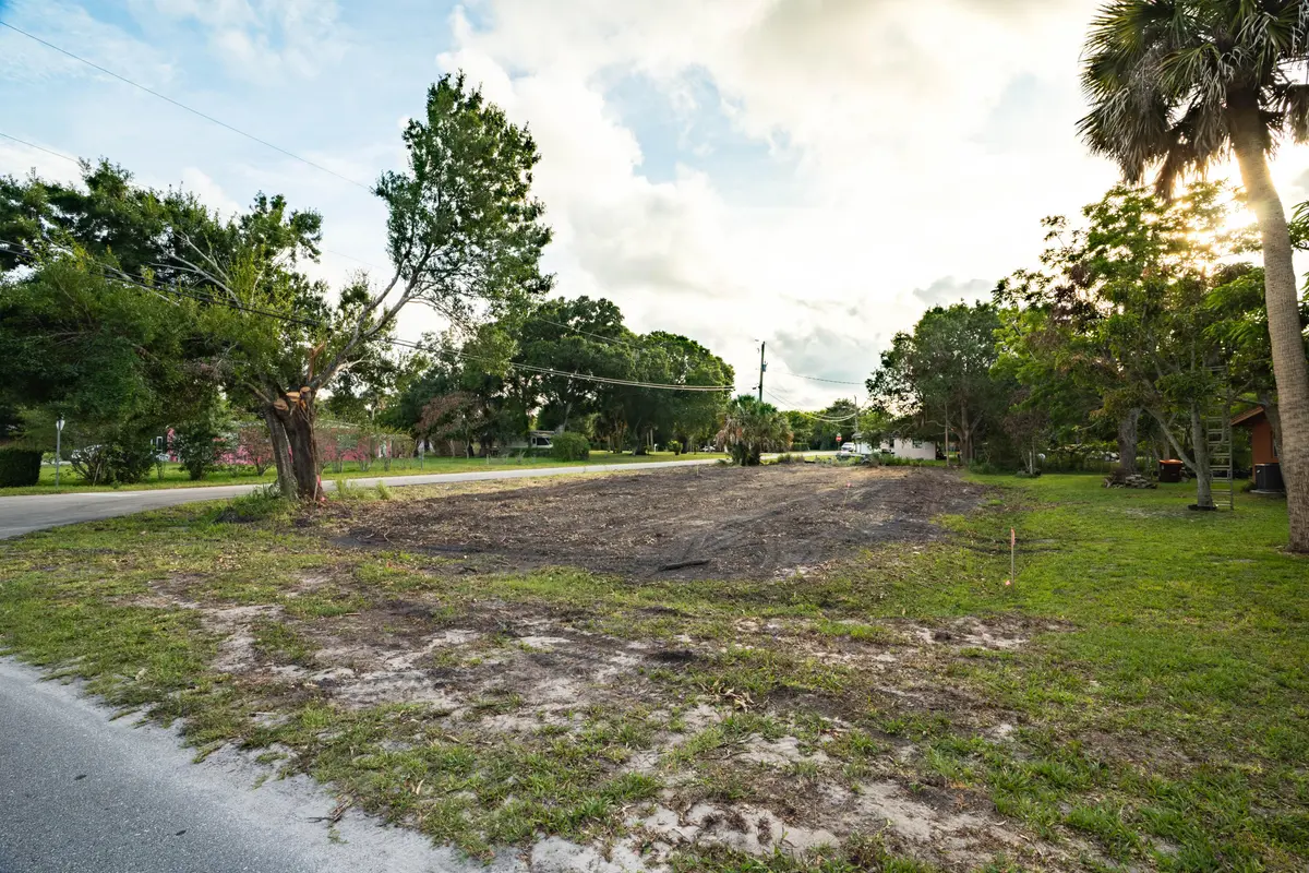 New Home in Vero Beach For Sale at 4805 34th Avenue, Vero Beach