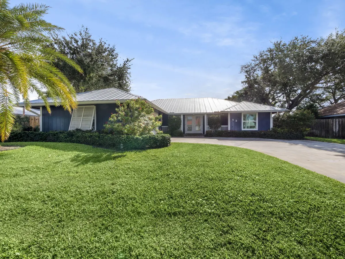 1-web-or-mls-001 at 52 Birch Place, Tequesta