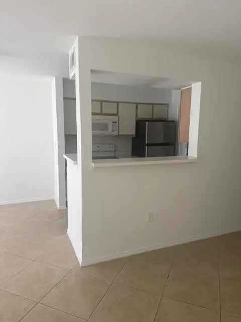 Photo 6 at 2647 NW 33rd Street 2305, Oakland Park
