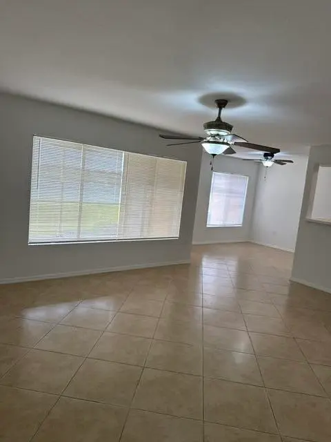 Photo 4 at 2647 NW 33rd Street 2305, Oakland Park
