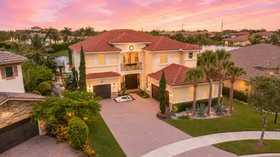 8861 Edgewater Place, Parkland – sold