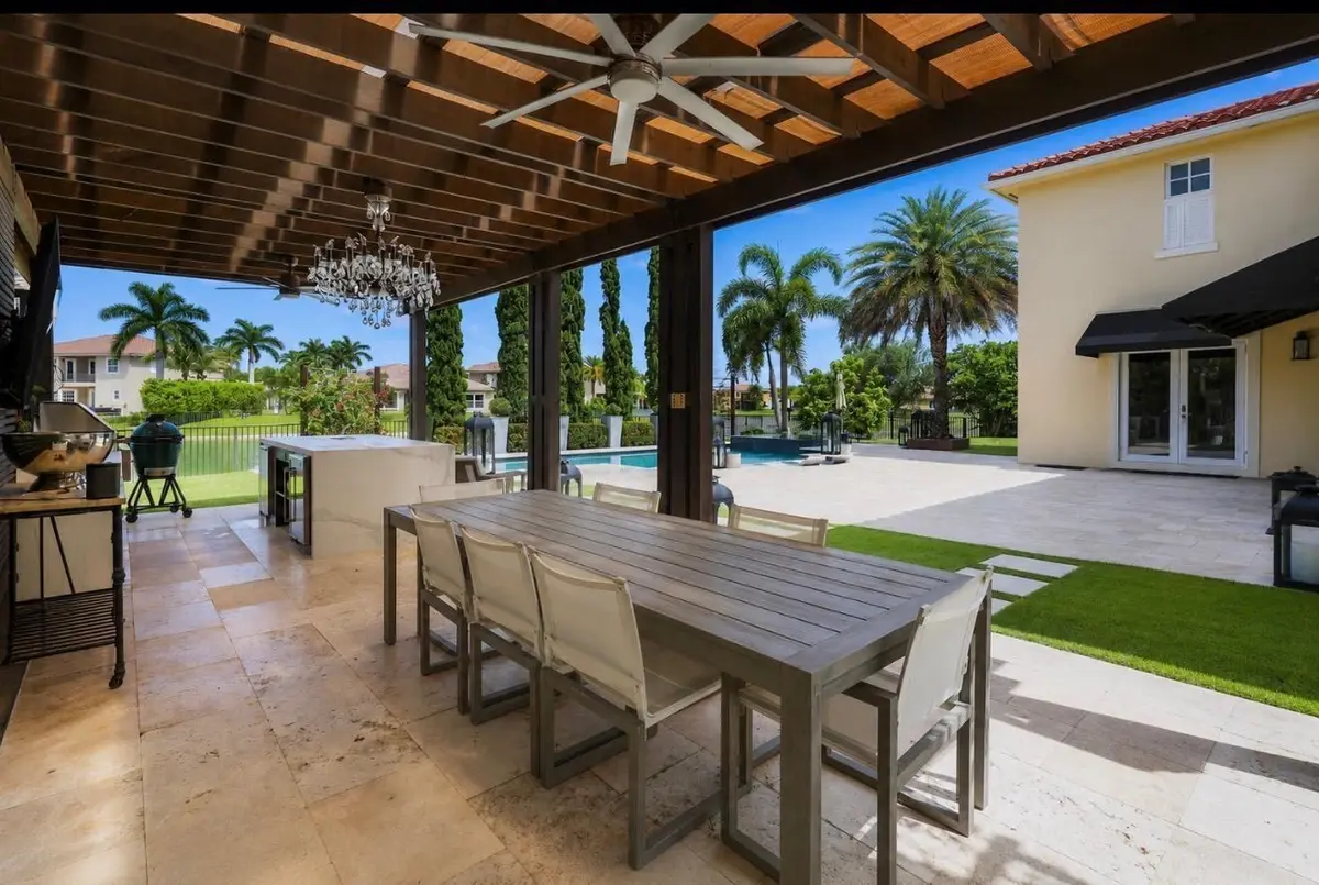 0 (3) at 8861 Edgewater Place, Parkland
