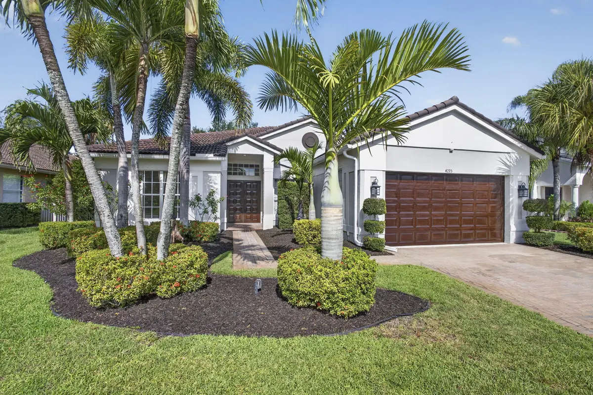 4-web-or-mls-BS1A9913 at 4293 Mariners Cove Drive, Wellington