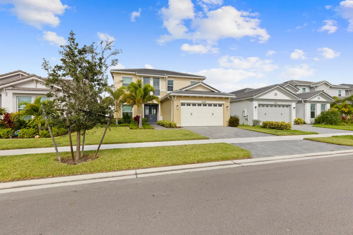 3_1z3a6575 at 13548 Spruce Pine Drive, Westlake