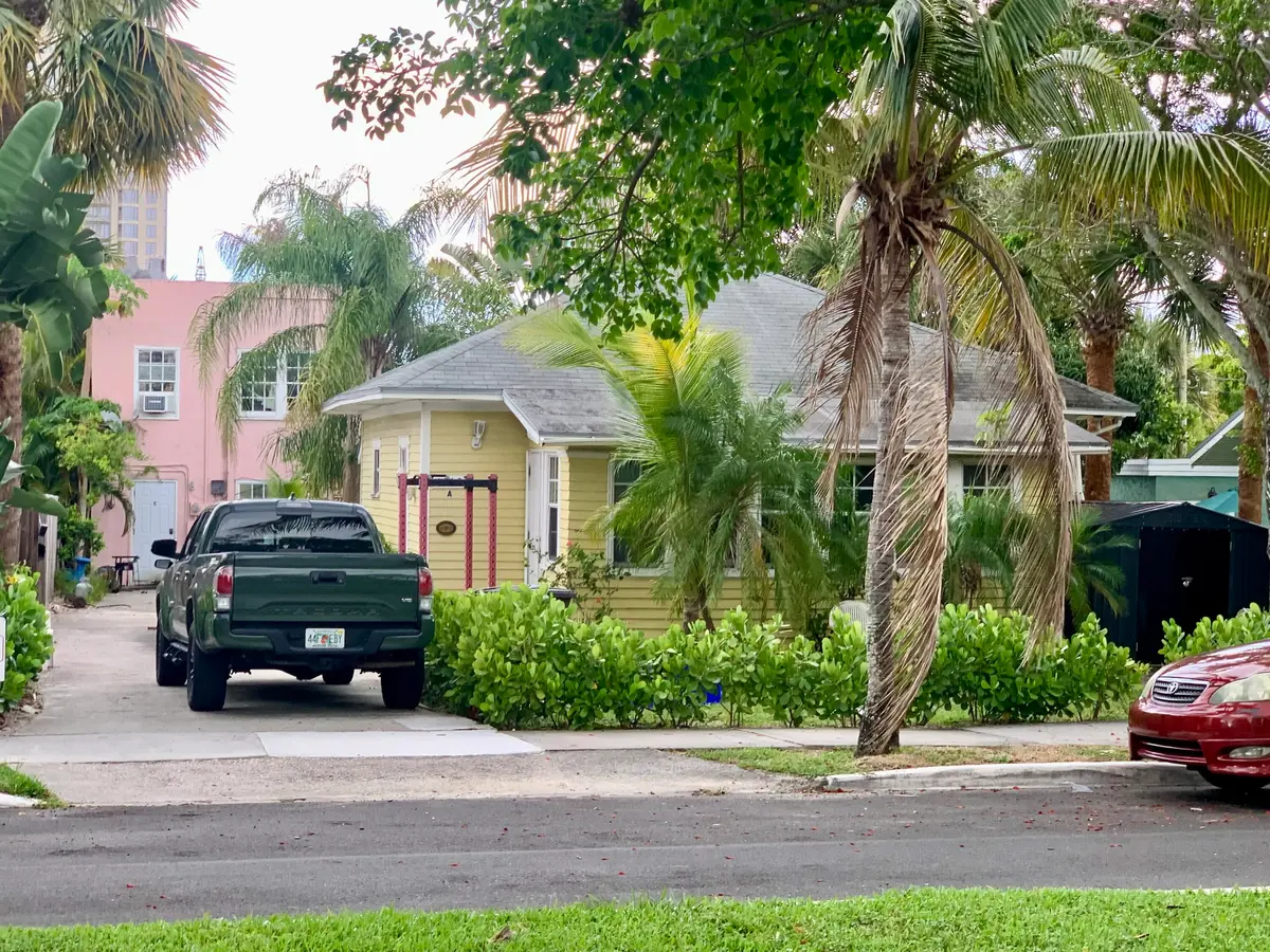 Front House at 1310 Florida Avenue, West Palm Beach