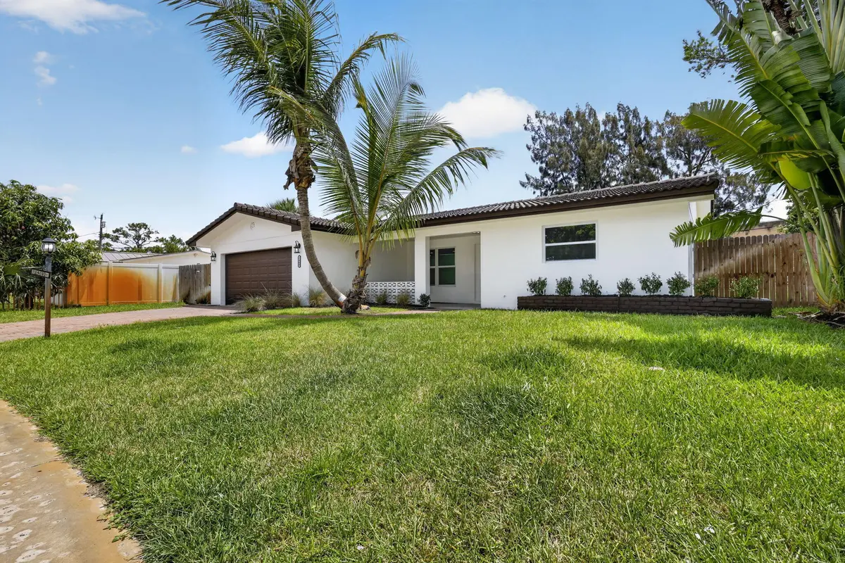 1-web-or-mls-_14A1086 at 1408 Cochran Drive, Lake Worth Beach