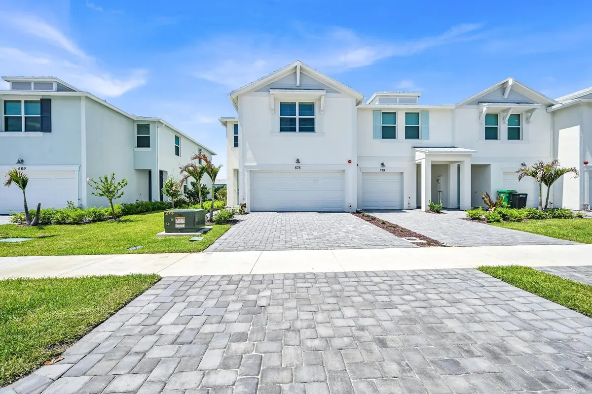 Z63_0770 at 575 Salisbury Circle, Fort Pierce