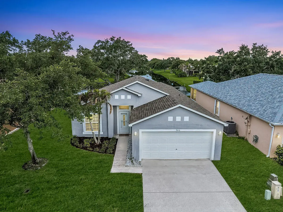 966 E 13th Square, Vero Beach, FL – photo 3