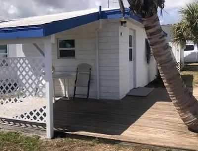 10230 SE Federal Highway 13, Hobe Sound – leased