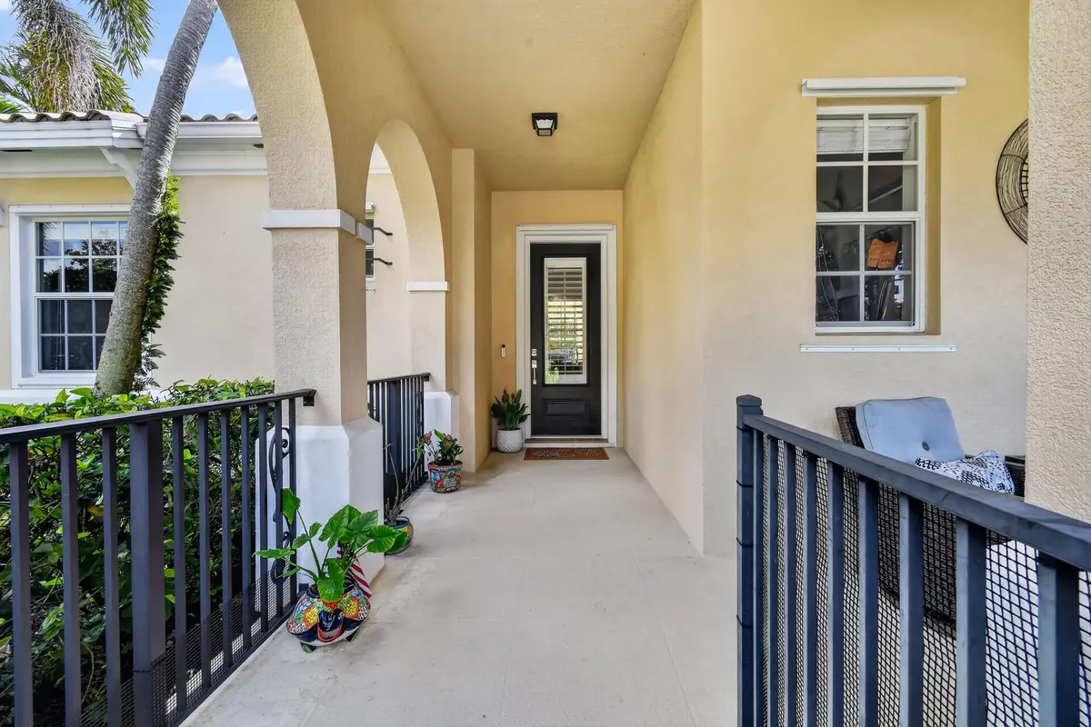 Front View at 119 San Remo Drive, Jupiter
