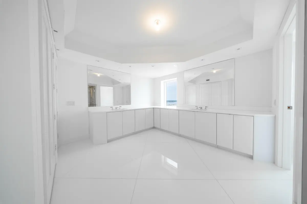 A7402298-HDR at 2700 N Ocean Drive 2501a, Riviera Beach