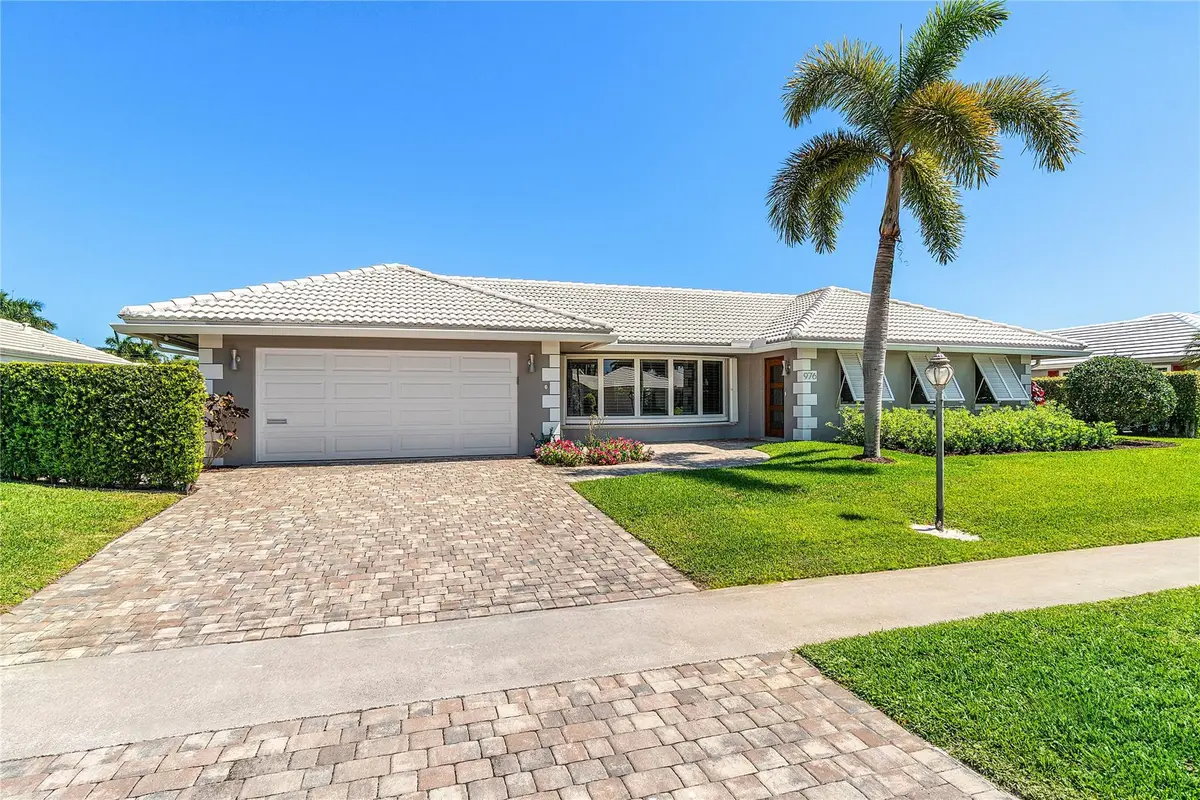 Photo 6 at 976 SW Mulberry Way, Boca Raton