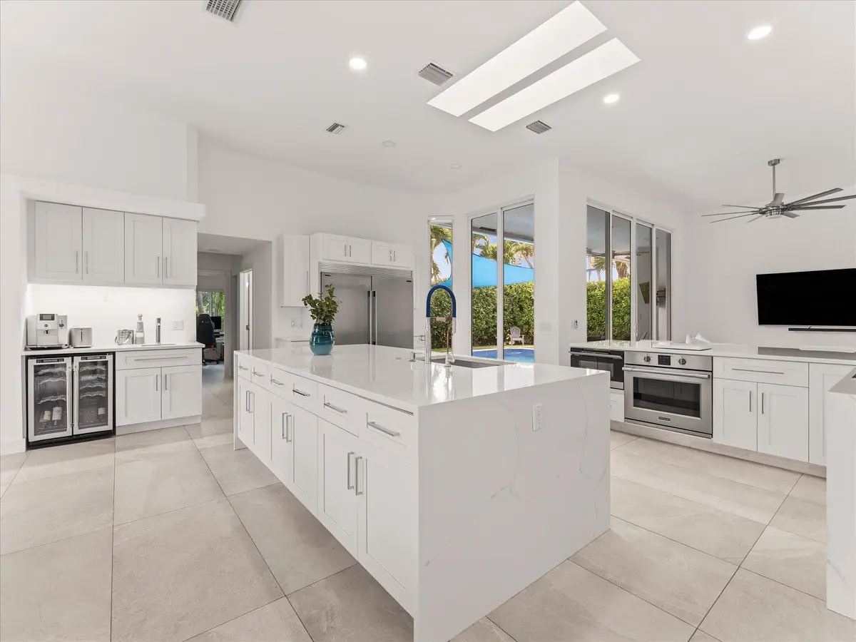 13-13 at 1002 Lake Shore Drive, Delray Beach