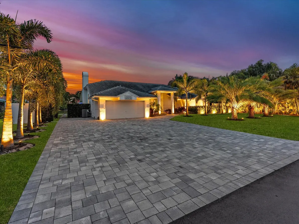 72-72 at 1002 Lake Shore Drive, Delray Beach
