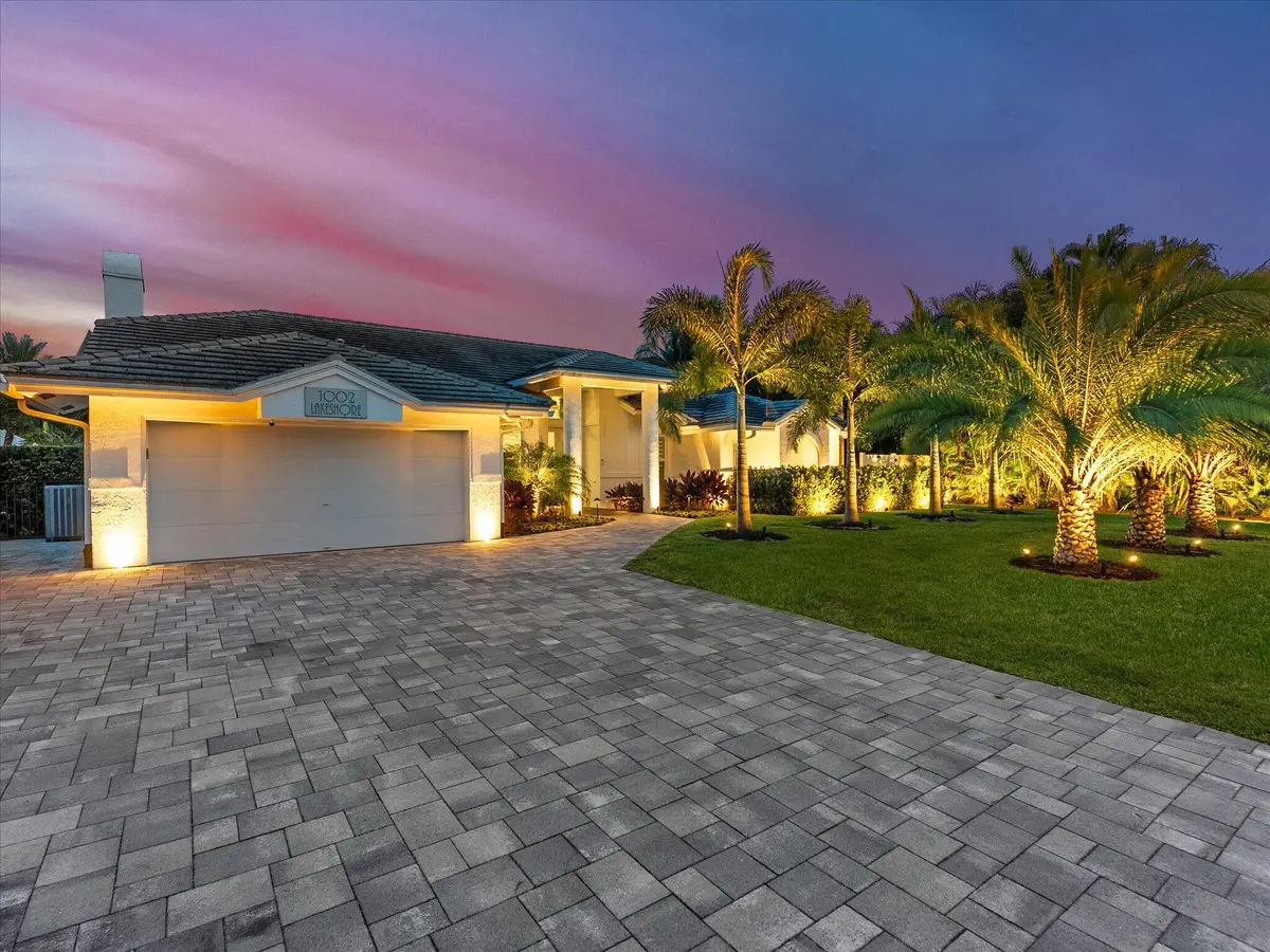 73-73 at 1002 Lake Shore Drive, Delray Beach