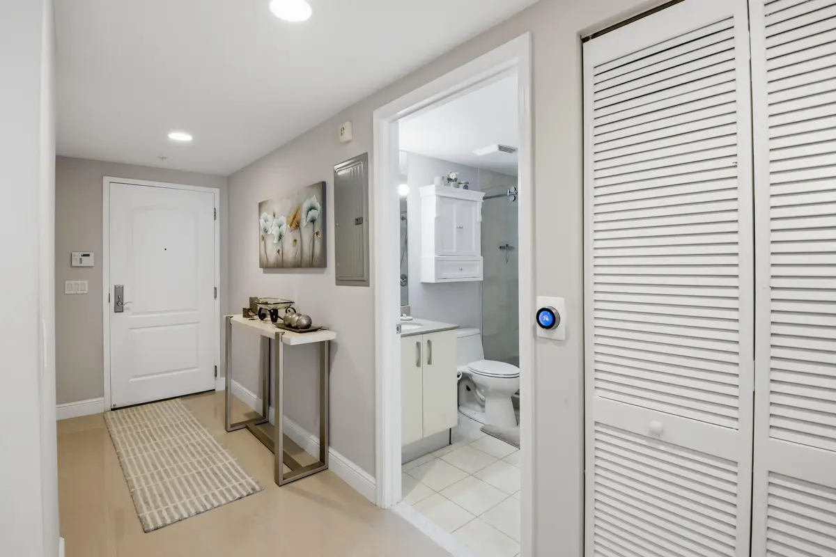 20260615-01-101 SE 20th Ave Unit 201, De at 191 SE 20th Avenue 210, Deerfield Beach