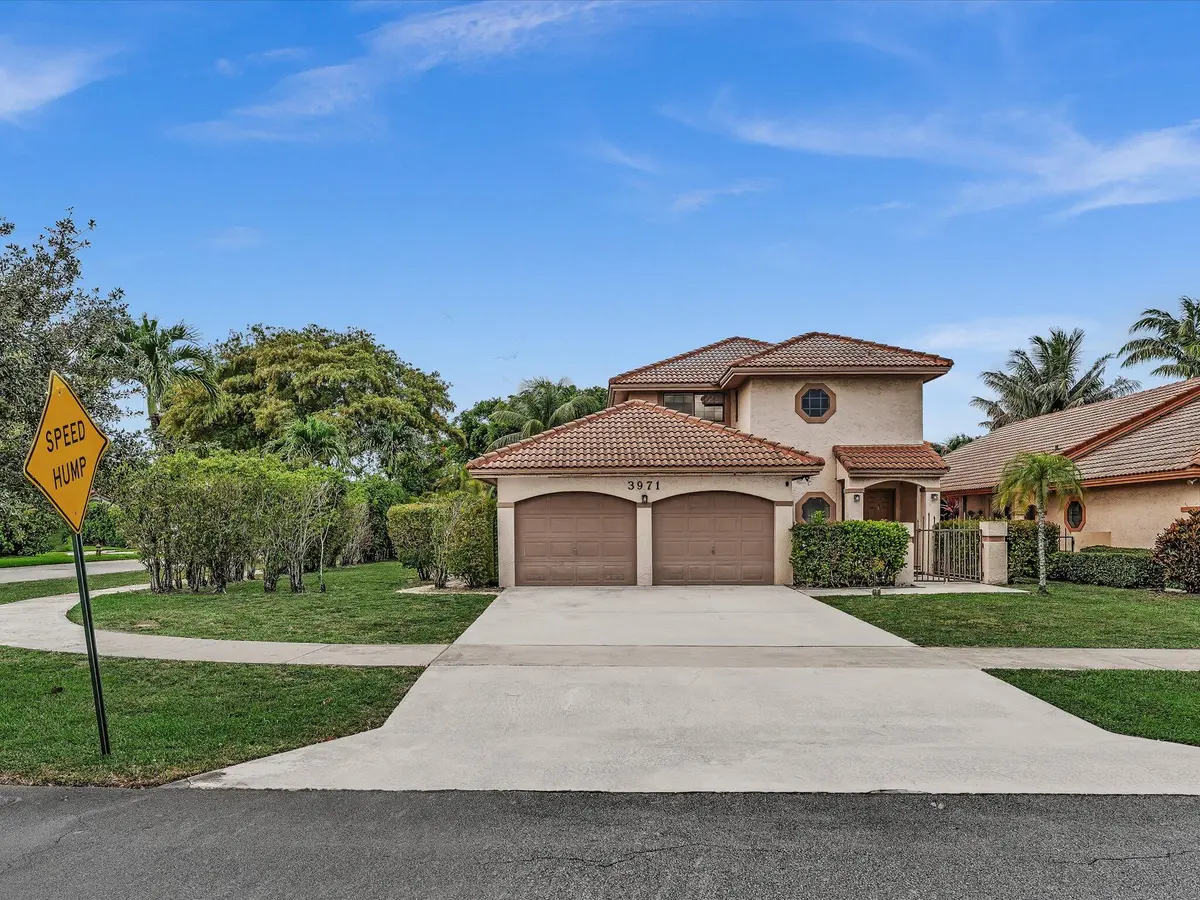 Front at 3971 NW 5th Drive, Deerfield Beach