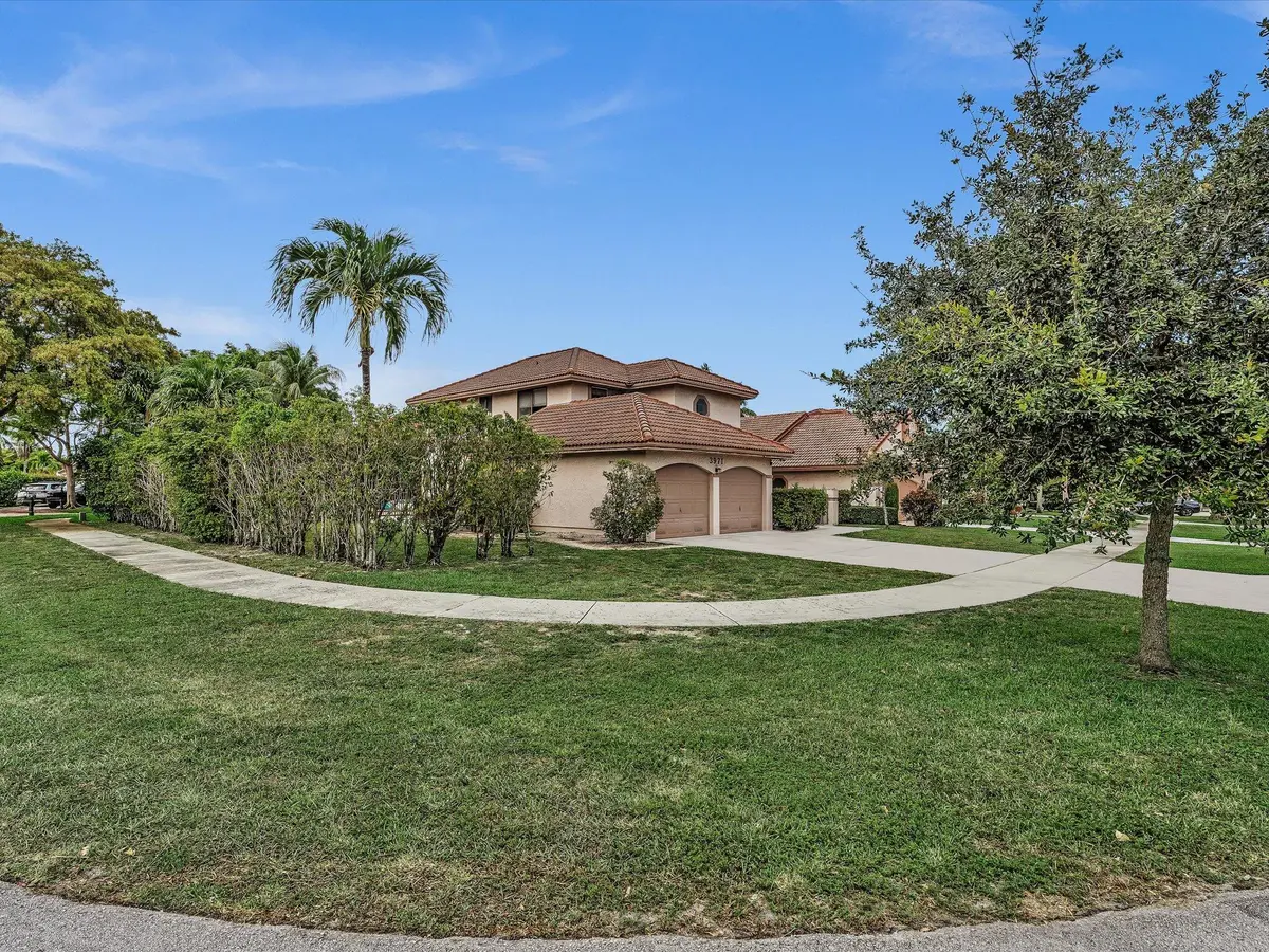 Side at 3971 NW 5th Drive, Deerfield Beach