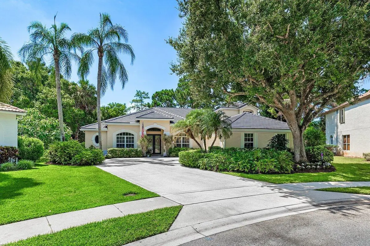 002-15730GlenWillowLane-Wellington-FL-33 at 15730 Glen Willow Lane, Wellington