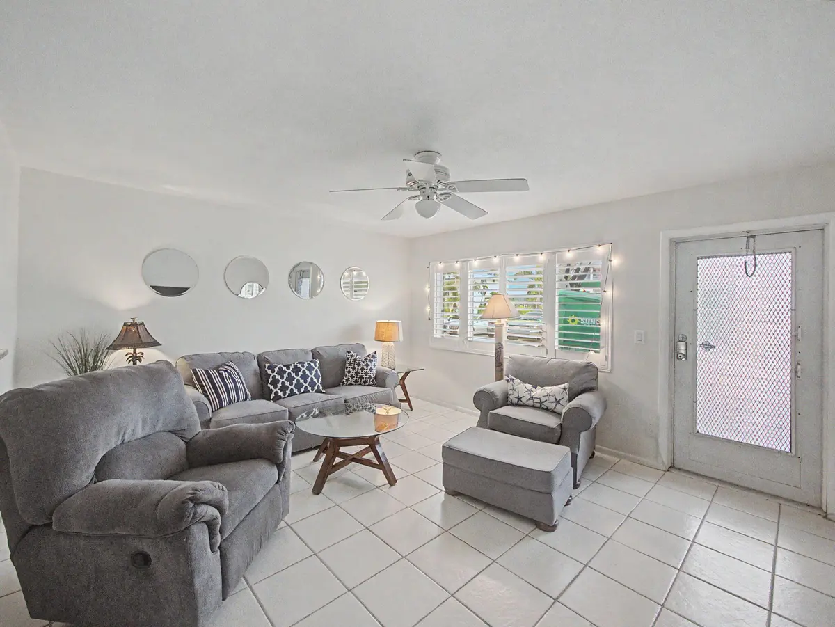 4-web-or-mls-004 at 111 Doolen Court 104, North Palm Beach
