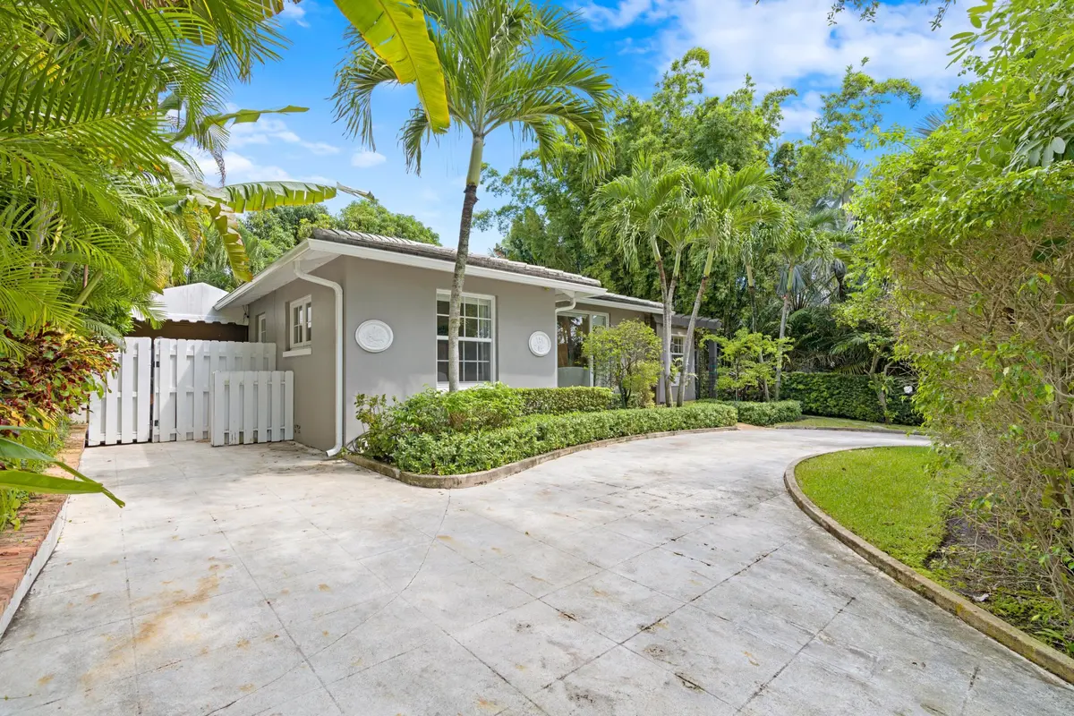 Front at 733 Sunset Road, West Palm Beach