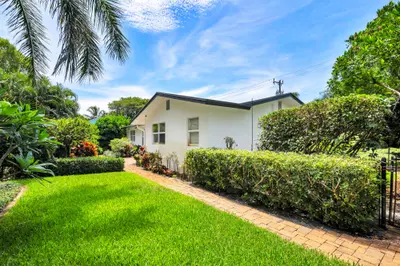 844 Avon Road, West Palm Beach – sold