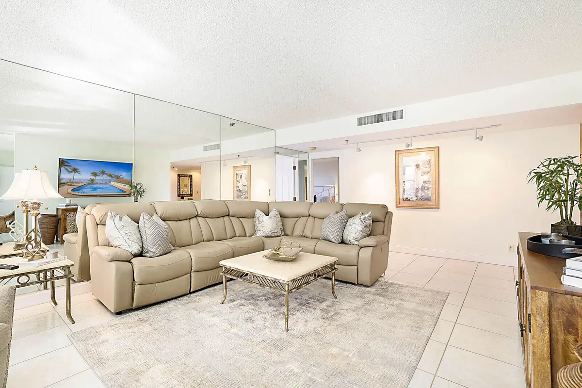 06_2917_S_Ocean_Blvd_Unit_406_mls at 2917 S Ocean Boulevard 405, Highland Beach