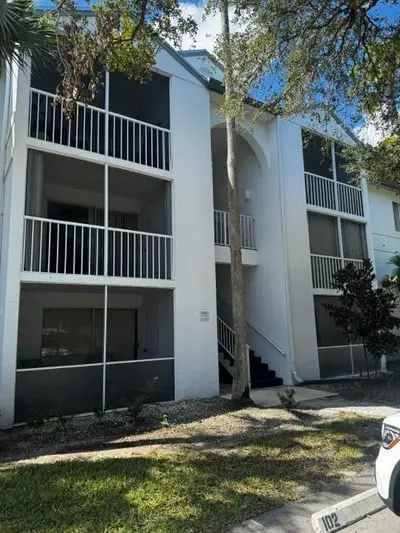 2502 SE Anchorage Cove G-3, Port St. Lucie – Condominium for rent