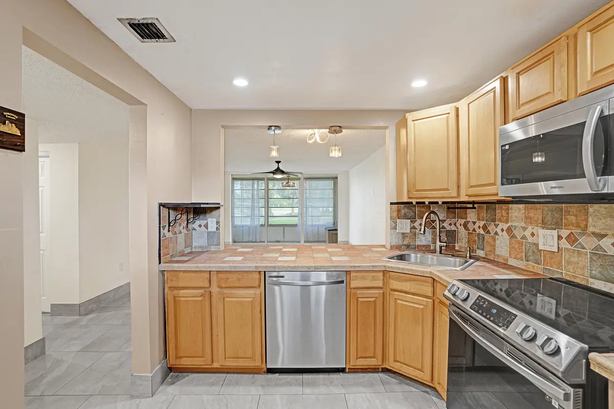 DSC03632 at 8301 Sands Point Boulevard S102, Tamarac