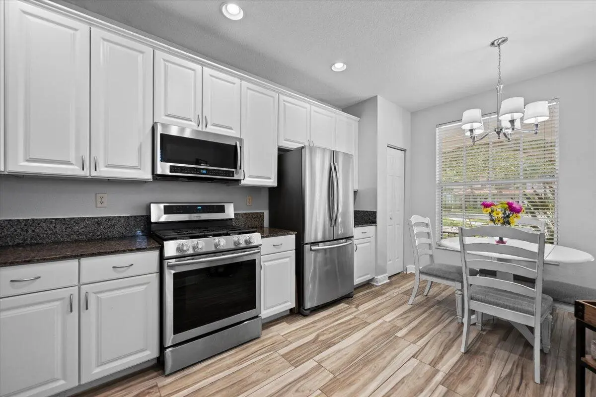 Updated Kitchen at 603 Castle Drive, Palm Beach Gardens
