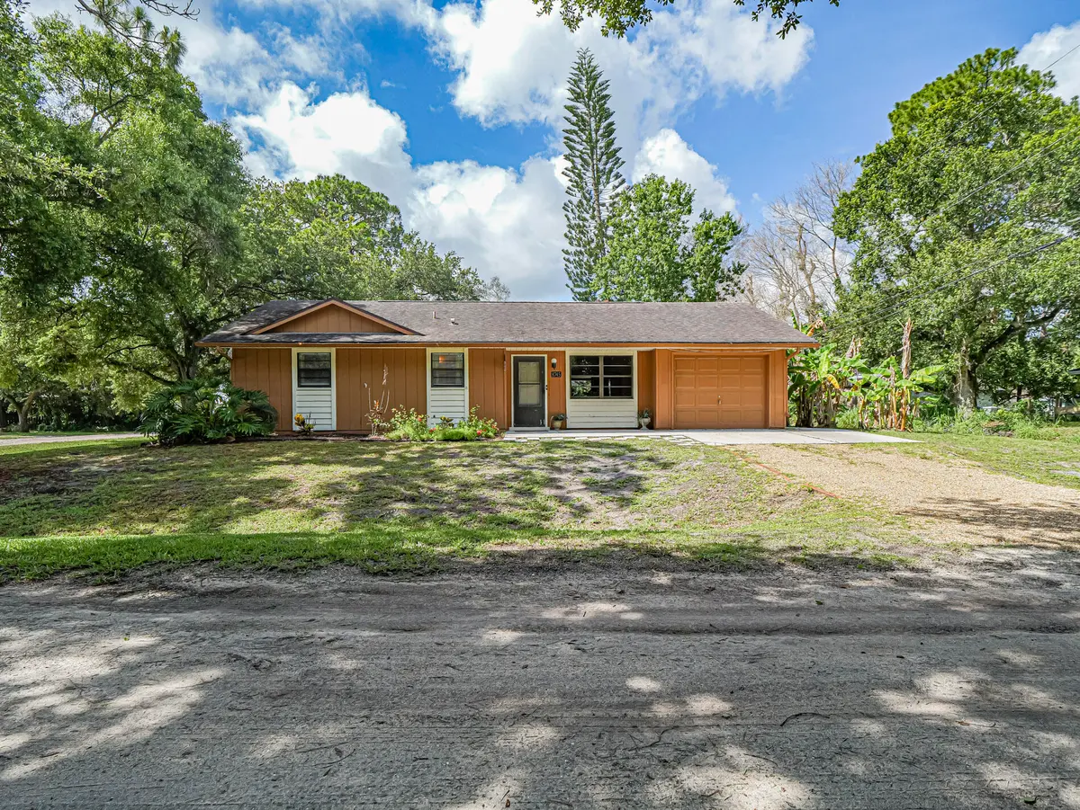 8745 24th Street, Vero Beach, FL – photo 1