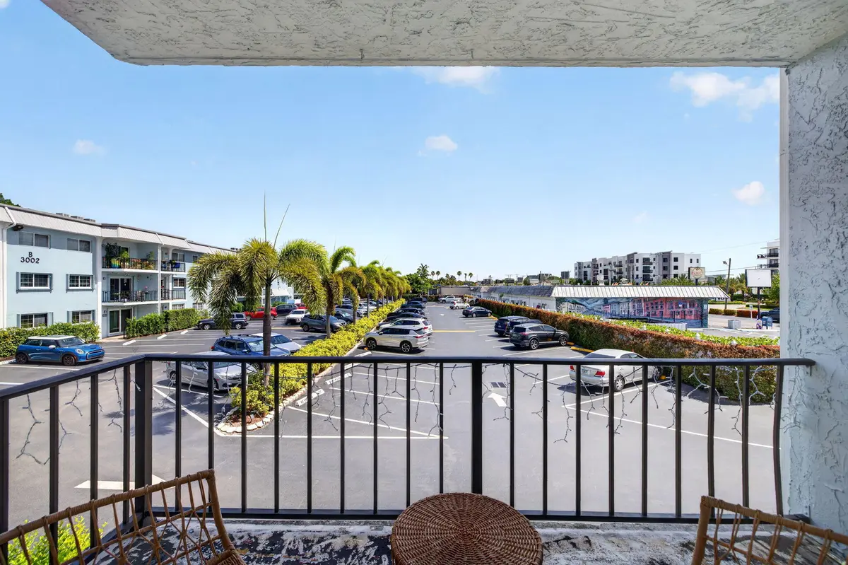 22-web-or-mls-A699A9995 at 3004 NE 5th Terrace 216-c, Wilton Manors