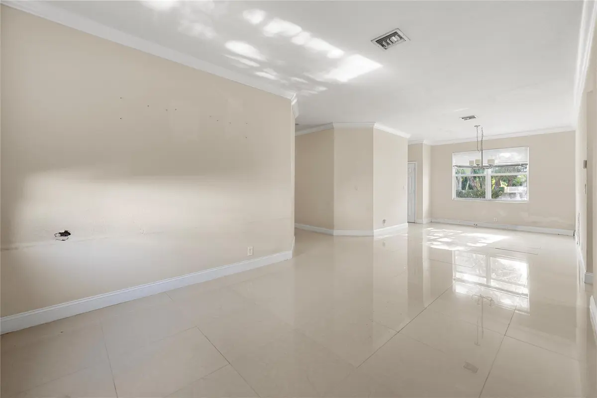 Photo 10 at 7400 NW 70th Avenue, Parkland