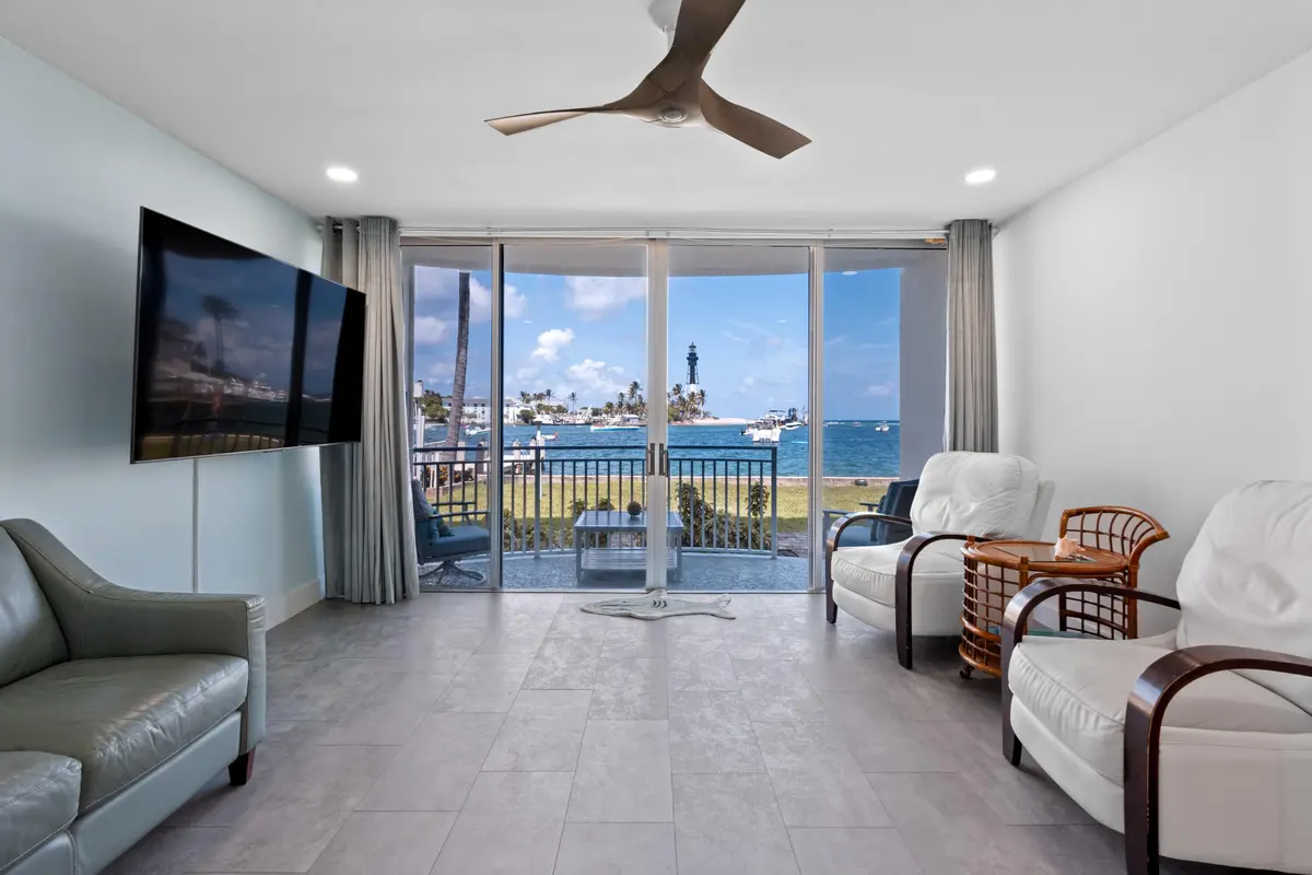 IMG_1041-2 at 2508 Bay Drive Unit 105, Pompano Beach
