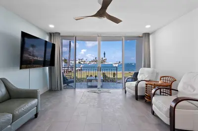 2508 Bay Drive Unit 105, Pompano Beach – sold