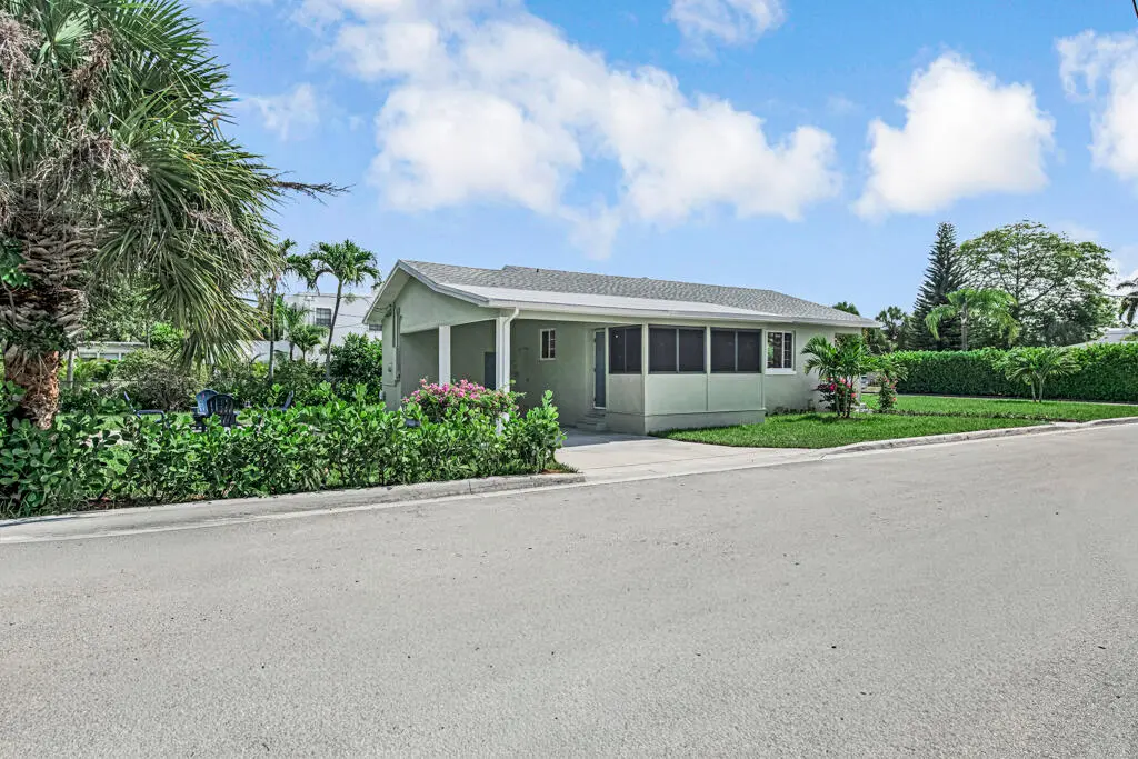street view at 1201 N Palmway, Lake Worth Beach