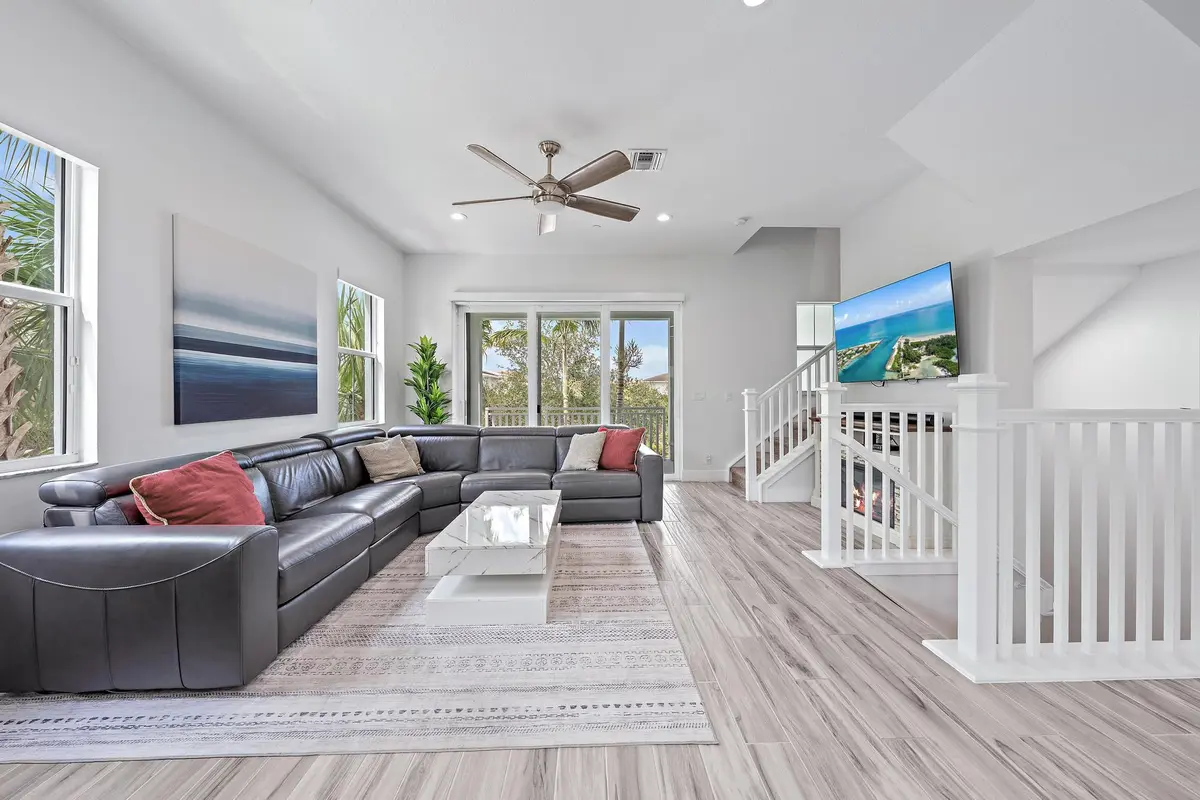 Living Room - 2nd Floor at 4145 Faraday Way, Palm Beach Gardens