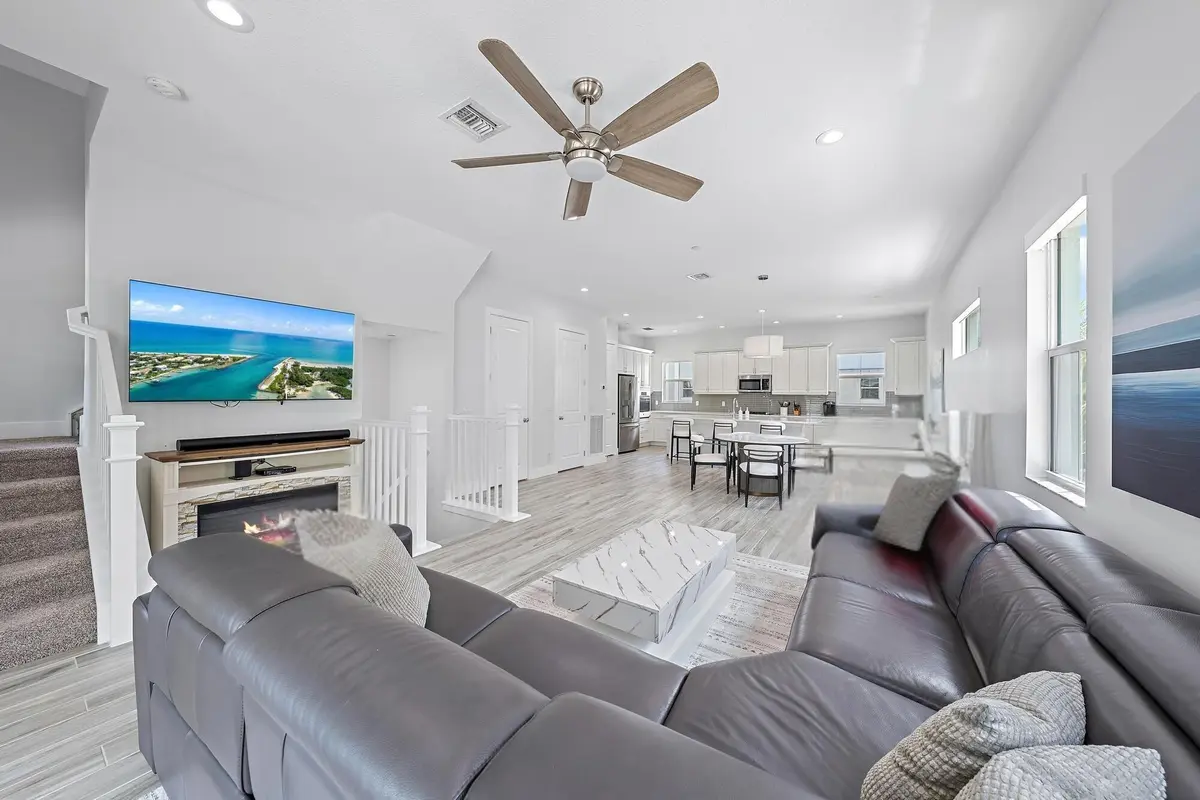 Great Room - 2nd Floor at 4145 Faraday Way, Palm Beach Gardens