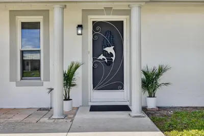 592 SW Banks Terrace, Port St. Lucie – sold