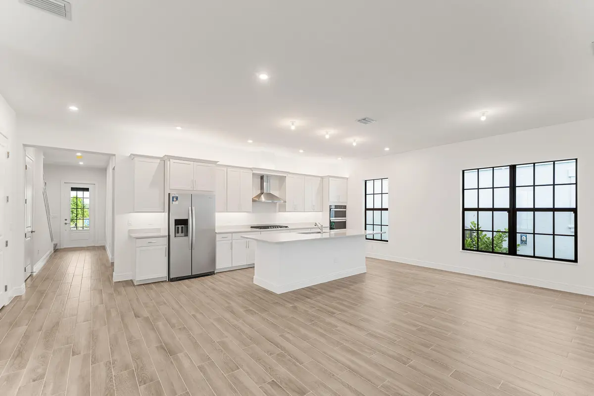 US_SEF_LIVINGSTONE_LOT 217_DINING at 870 SW Newfield Avenue, Palm City