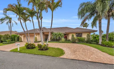 9067 SE Star Island Way, Hobe Sound – sold