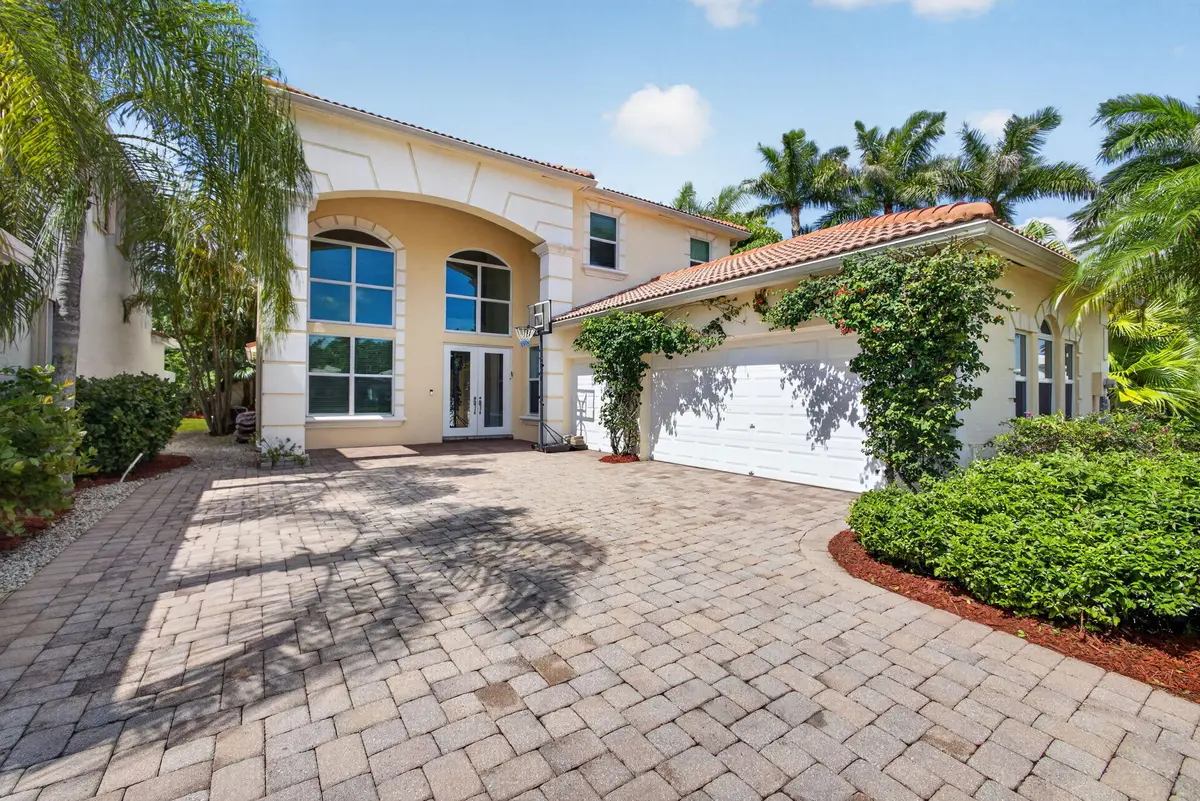5-web-or-mls-5D1A1267 at 136 Casa Grande Court, Palm Beach Gardens