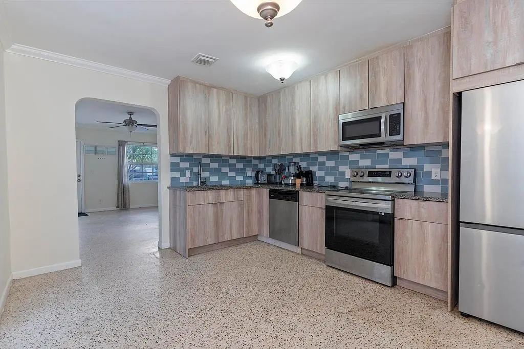 _JML3892 at 802 N J Street, Lake Worth Beach