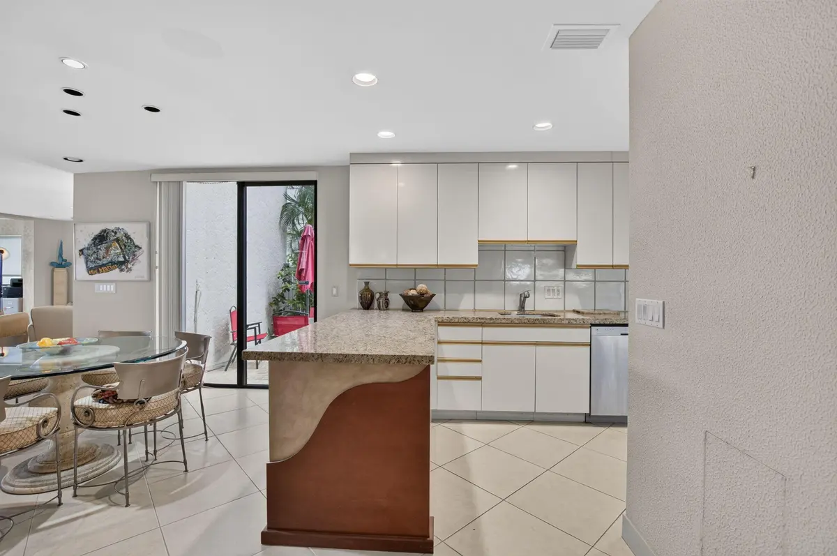 4-web-or-mls-DSC_7828 at 4 Eastgate Drive C, Boynton Beach