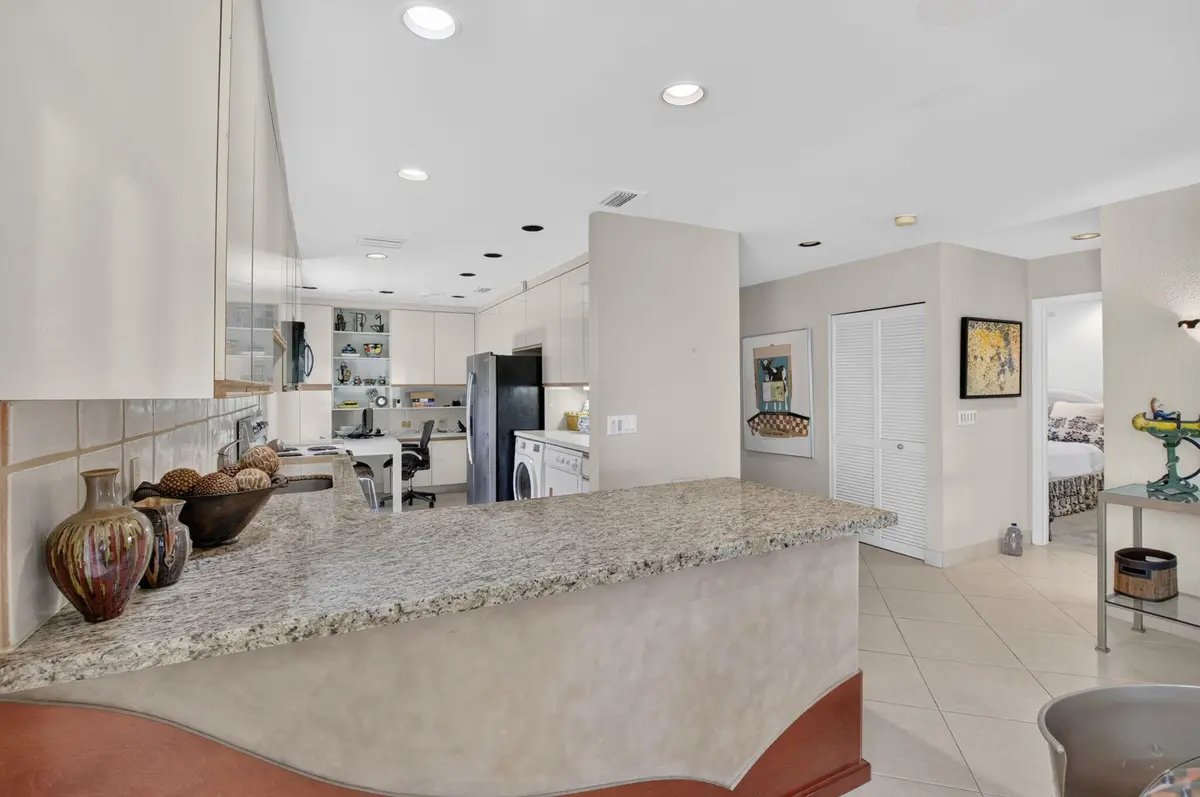 5-web-or-mls-DSC_7976 at 4 Eastgate Drive C, Boynton Beach