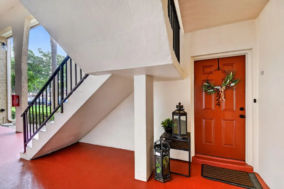 Front Dor at 124 Lake Evelyn Drive, West Palm Beach