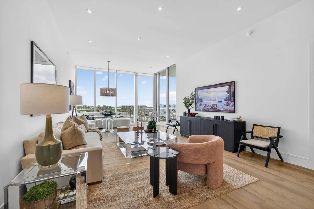 7-web-or-mls-7-web-or-mls-5D1A6760 at 220 Lake Shore Drive 613, Lake Park